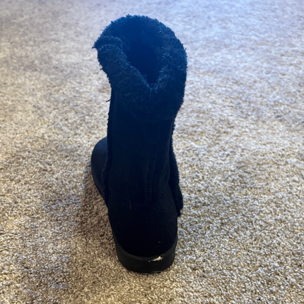 fabkids Black Faux-Suede Plush-Lined Kids Boots - Picture 3 of 4